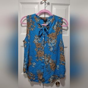 Torrid Blue Floral Tie Front Crepe Tank Top Size 1